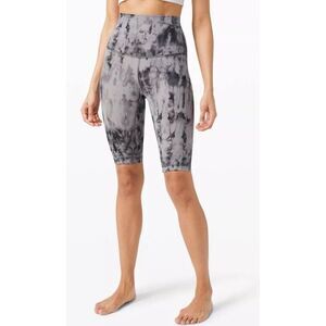 Lululemon: Align Super High Rise Short 10" Game Day Dark Chrome Black Multi Sz 4